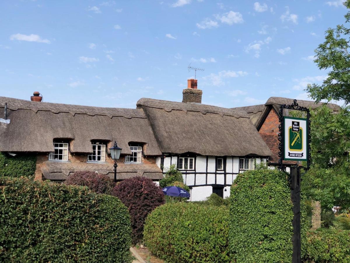 Old Hunters Lodge Whipsnade Limited Exteriér fotografie